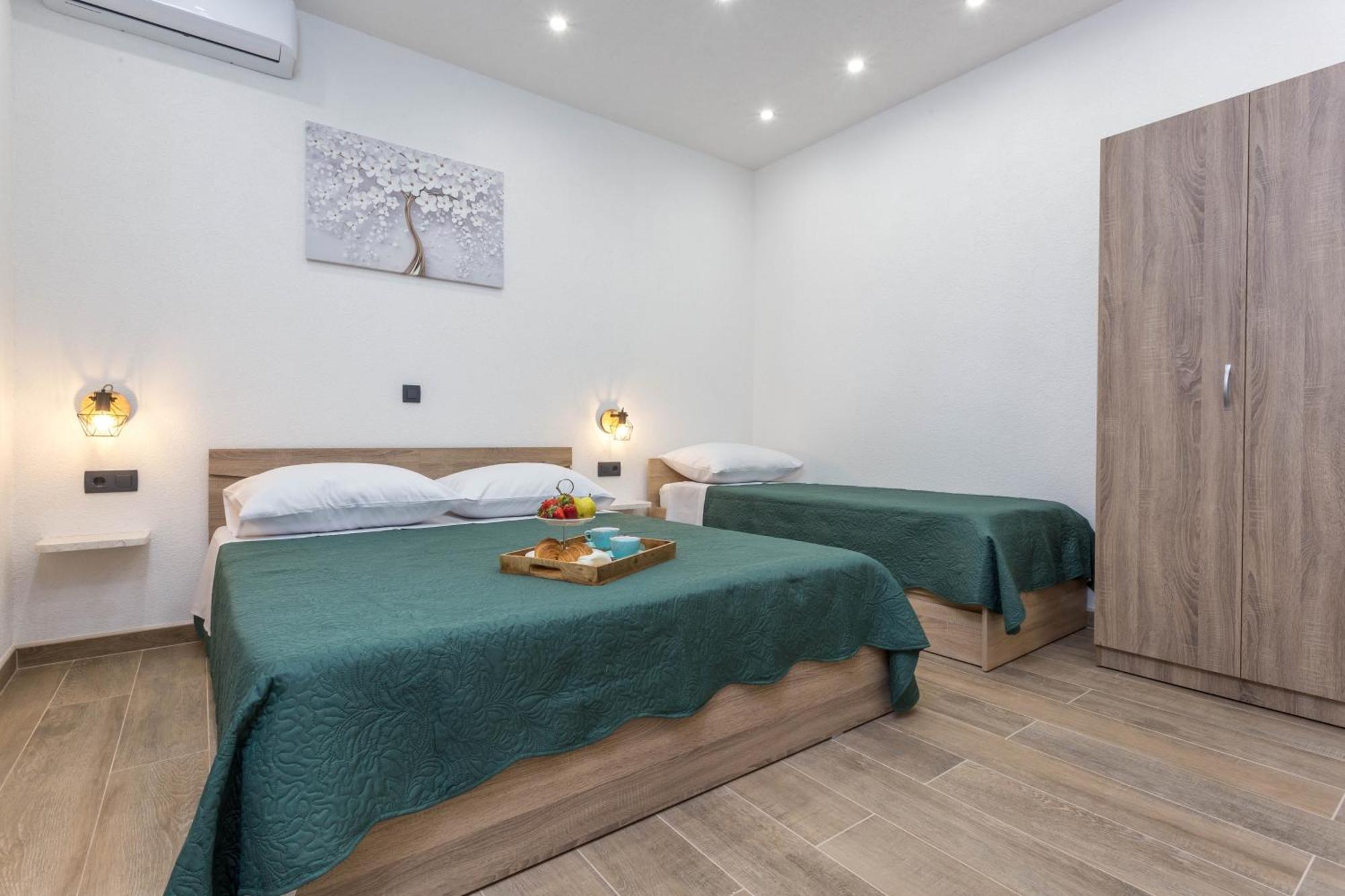 Apartment Zastupac 8761C Хвар Екстериор снимка